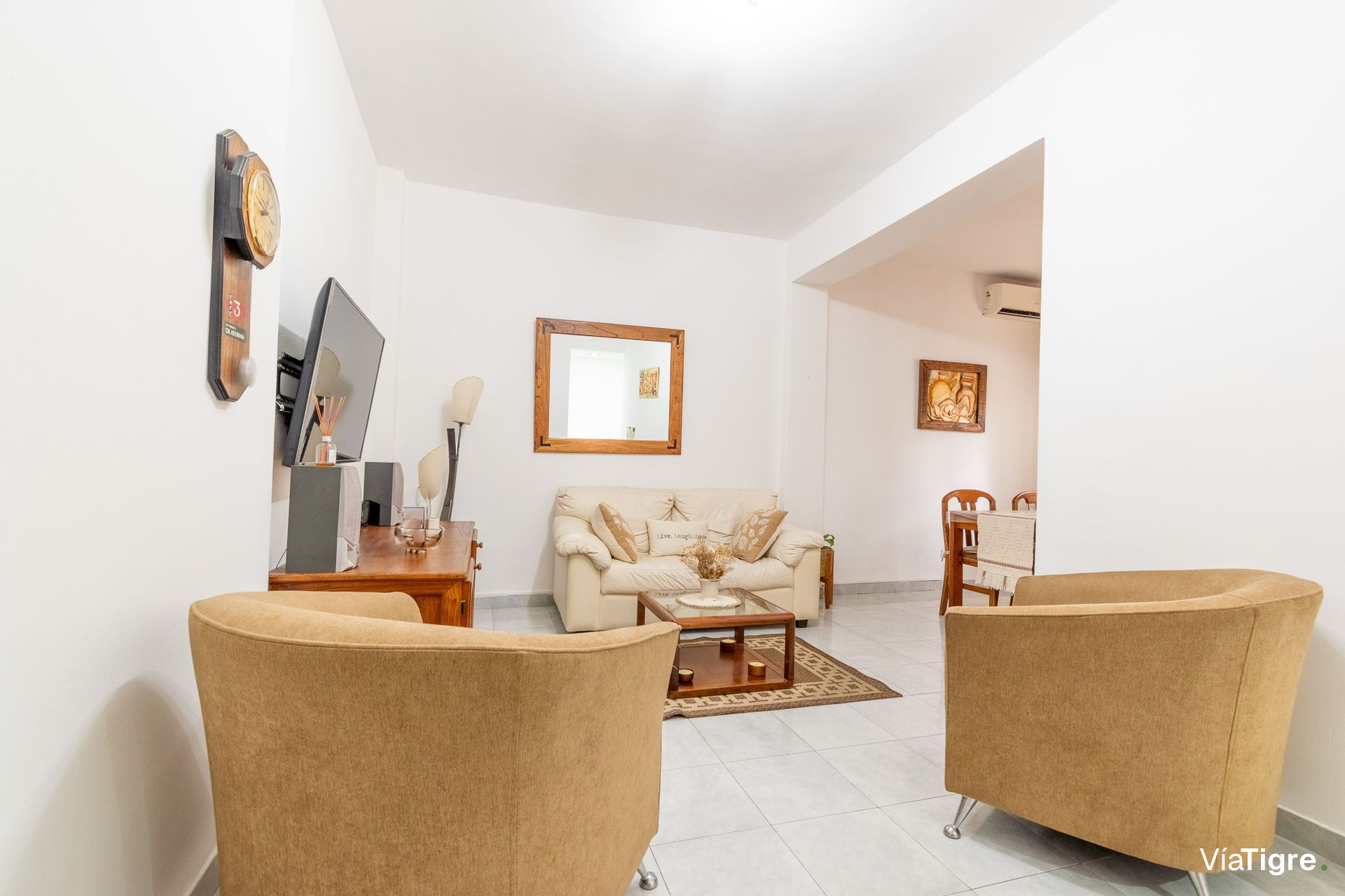Venta- 3 Ambientes- Pb - Patio Compartido- Olivos