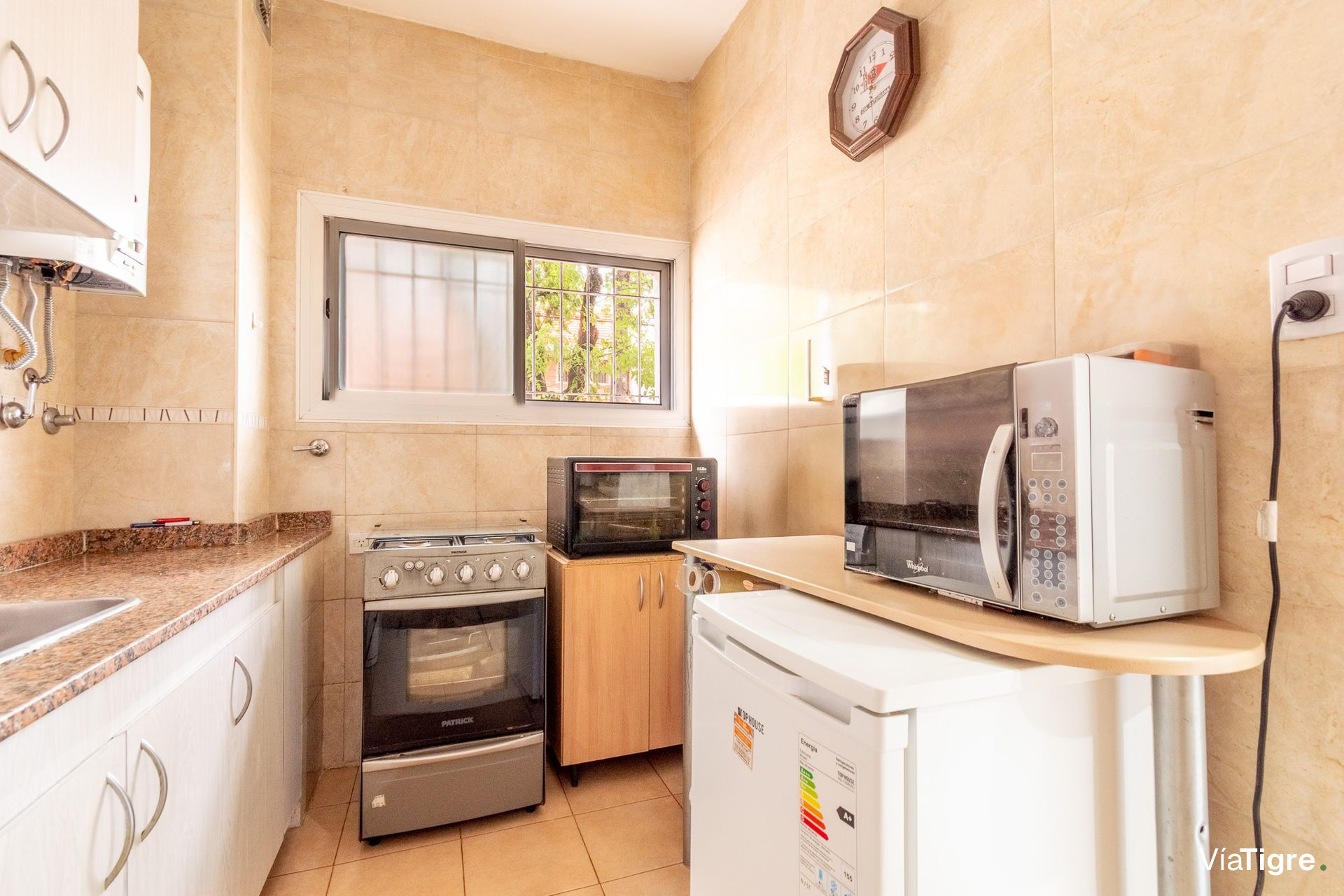 Venta- 3 Ambientes- Pb - Patio Compartido- Olivos