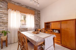 Venta- 3 Ambientes- Pb - Patio Compartido- Olivos