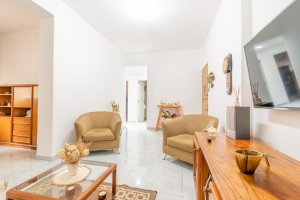 Venta- 3 Ambientes- Pb - Patio Compartido- Olivos
