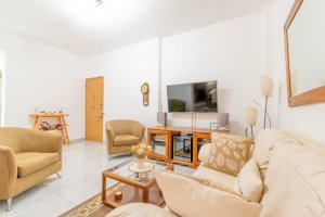 Venta- 3 Ambientes- Pb - Patio Compartido- Olivos