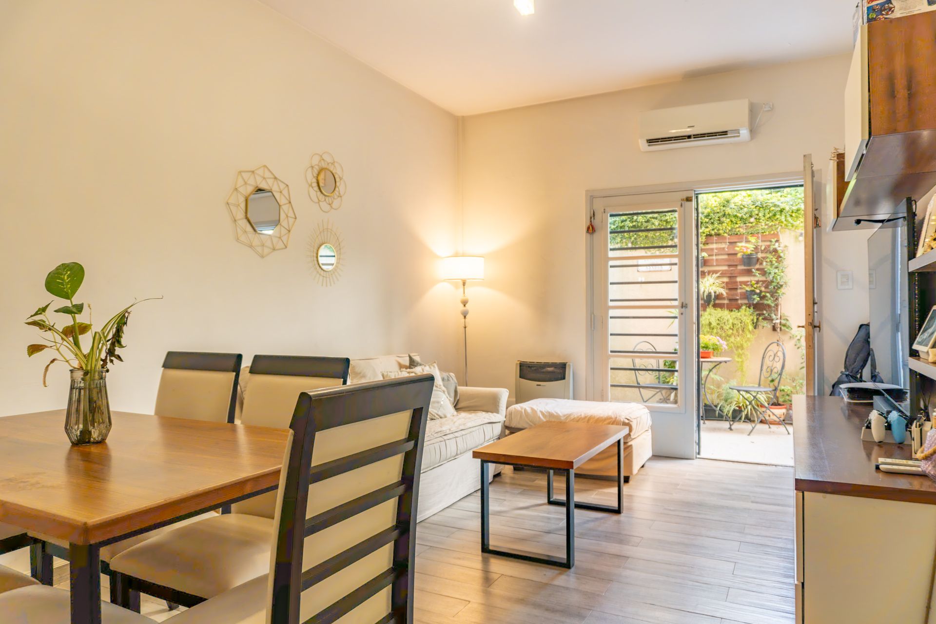 Sale of 3-room Apartment + Patio in Olivos