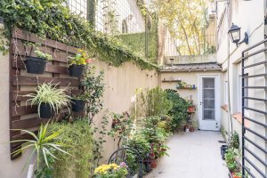 Sale of 3-room Apartment + Patio in Olivos