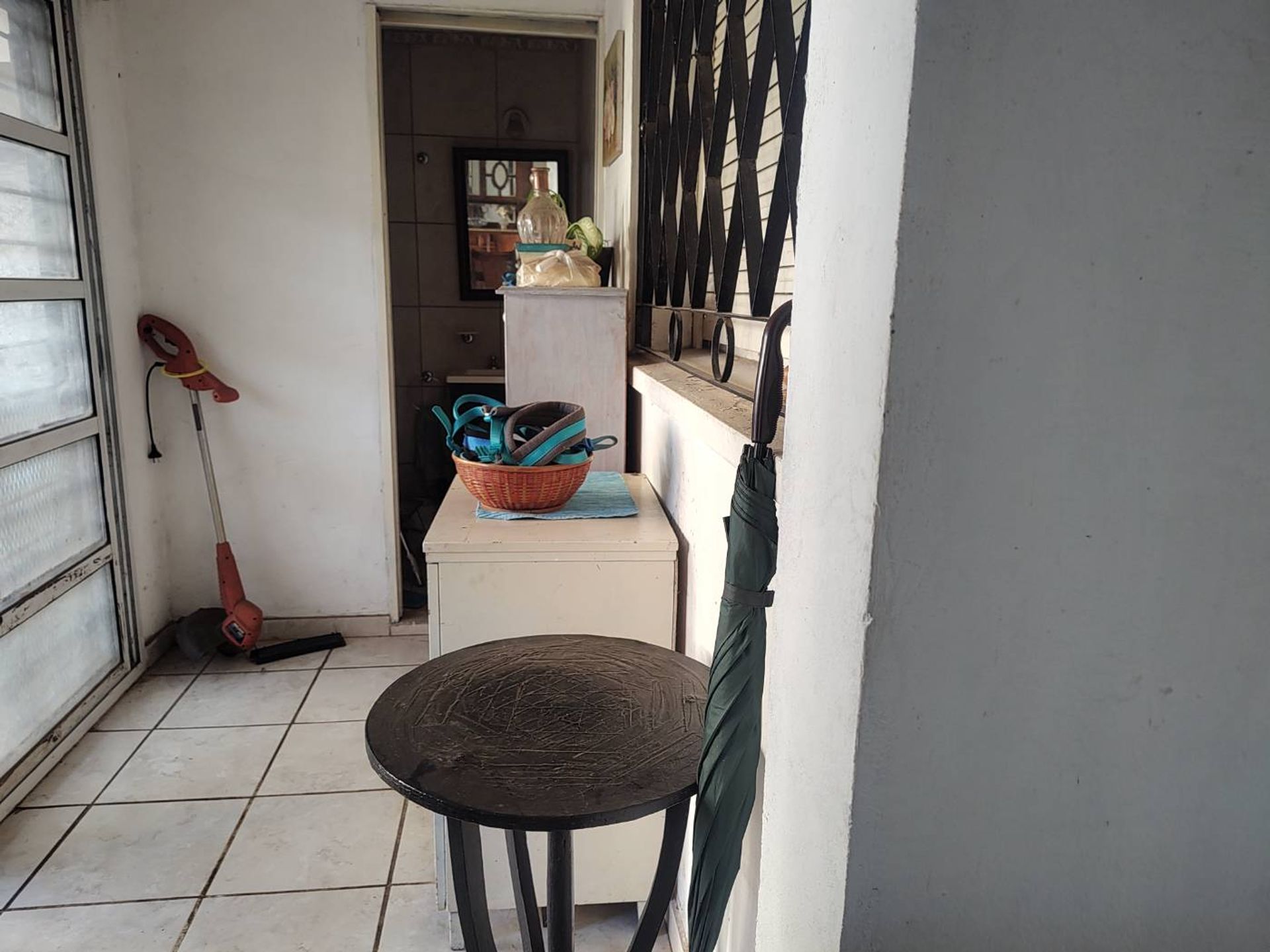 Venta casa 4 ambientes coche jardín pileta Olivos