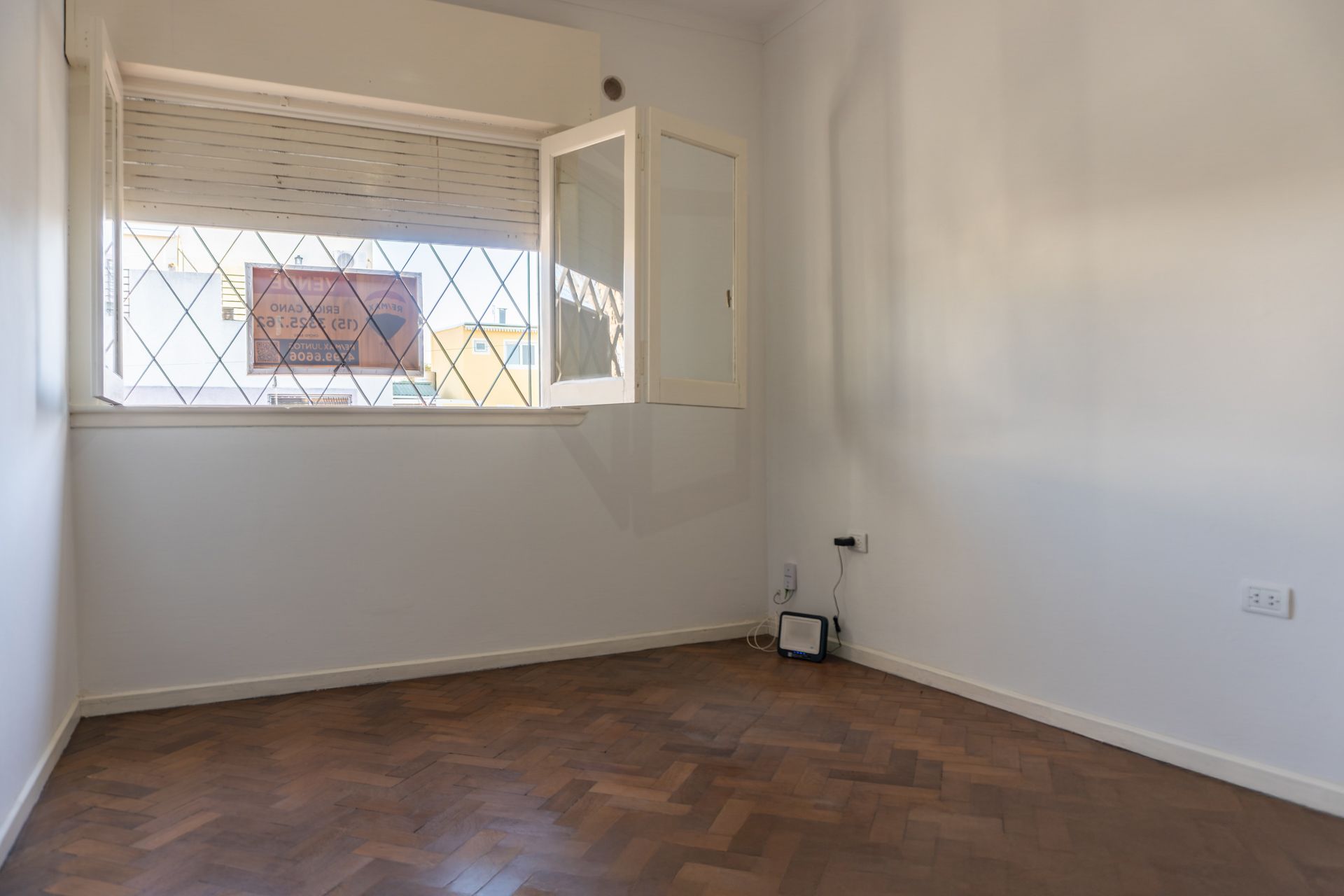 Venta P.h P.a 3 Amb. Frente ,Olivos, Patio Terraza