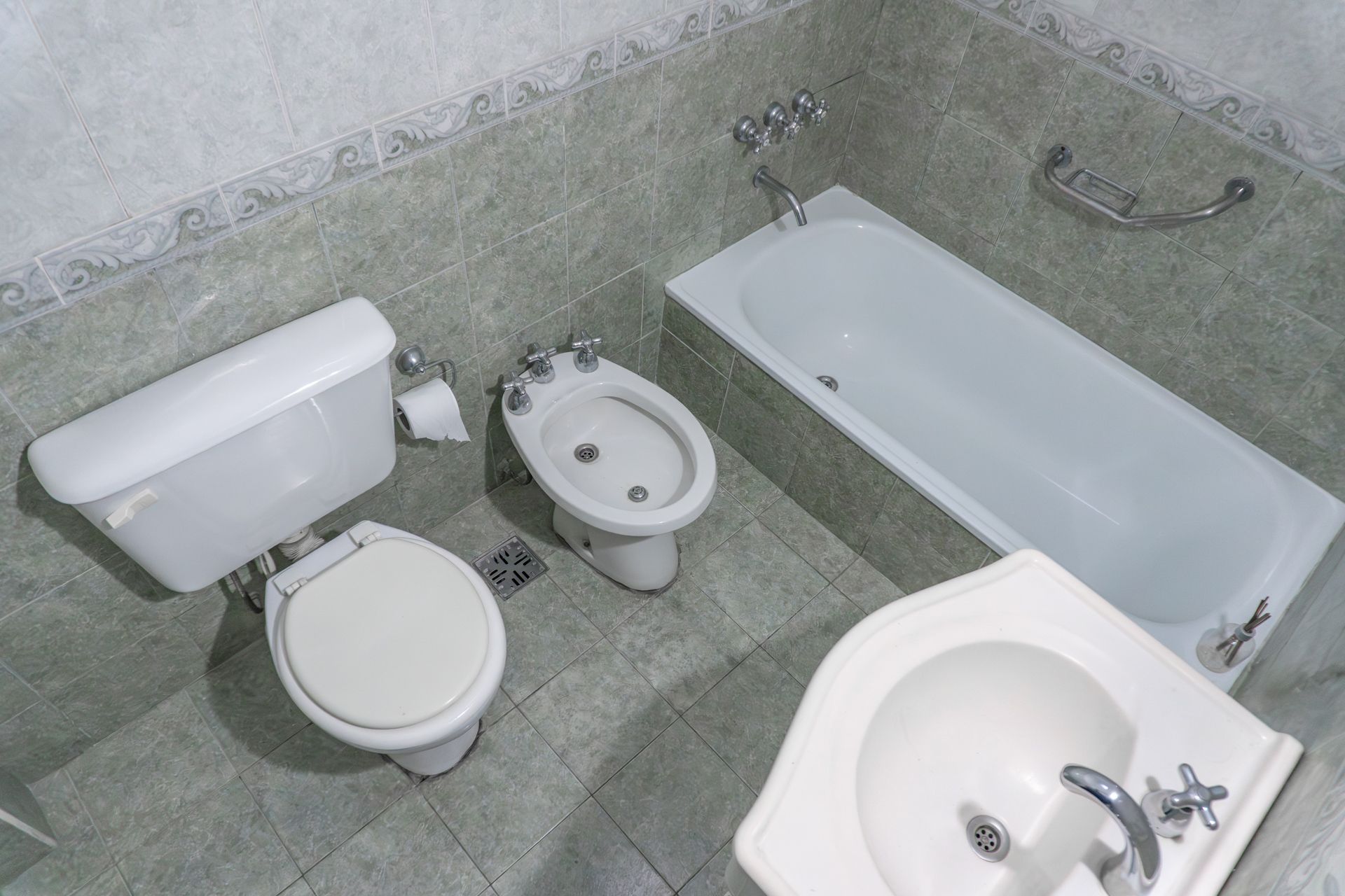 Venta P.h P.a 3 Amb. Frente ,Olivos, Patio Terraza