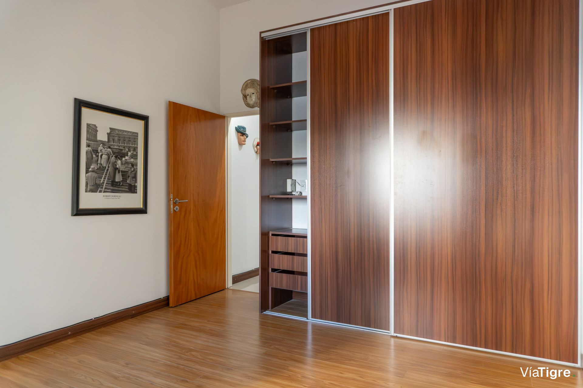 Venta Triplex 5 amb Cochera Jardín en Olivos