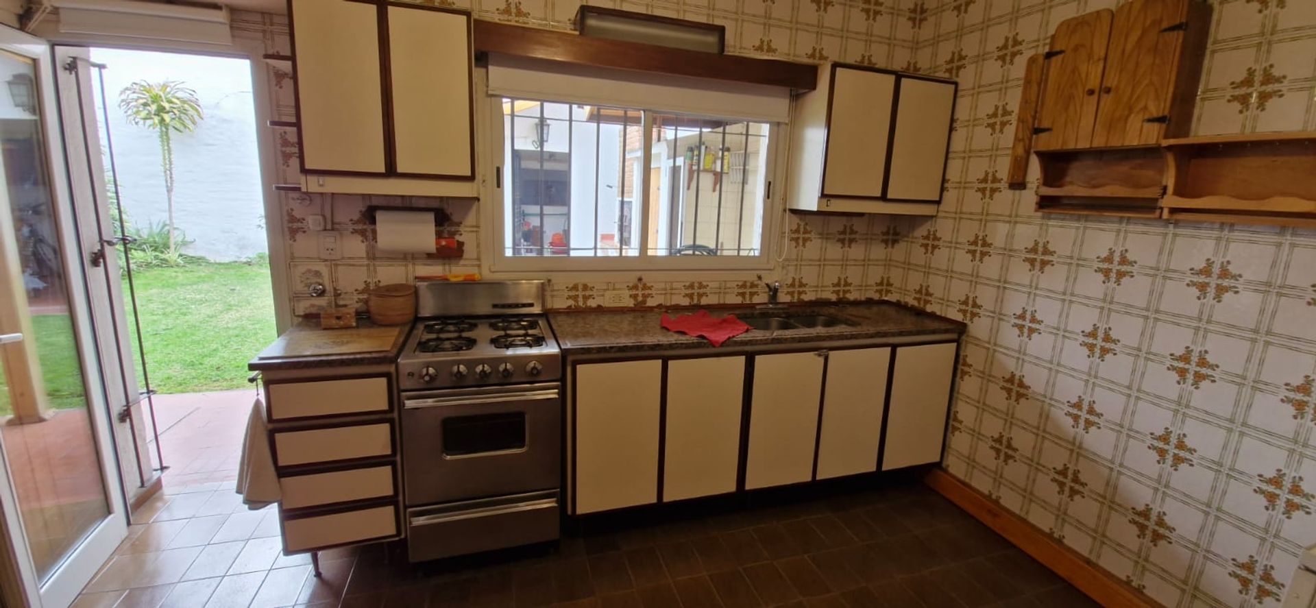 Venta Casa 4 Ambientes Olivos C/Jardin Y Cochera