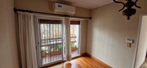 4-Room House for Sale, Olivos Street, Garden & Garage