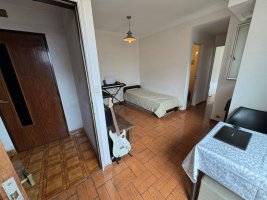 Apartment 2 Rooms / Spacious Balcony / Laundry / Mb Location