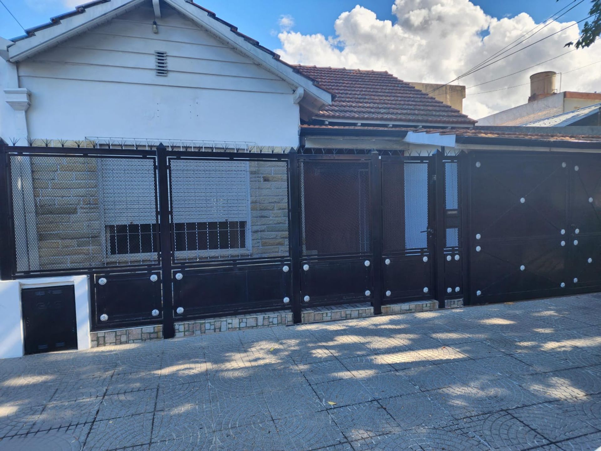 Venta Casa 3 Ambientes Garage Y Pileta Con Renta