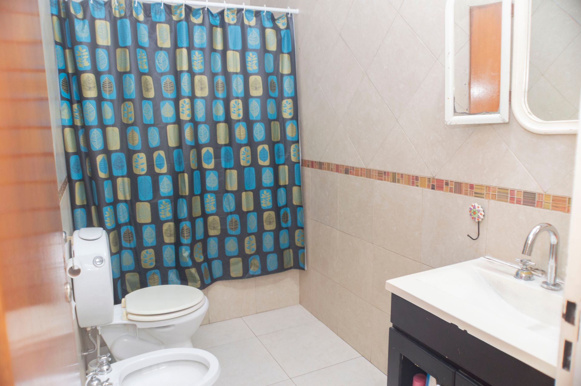 Duplex en San Fernando, excelente estado a/credito