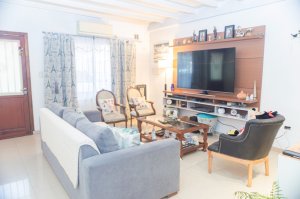 Duplex in San Fernando, excellent condition, credit available