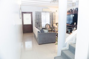 Duplex in San Fernando, excellent condition, credit available