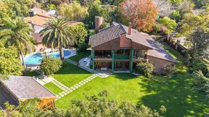 Don Torcuato House 8 Rooms Lot 2245 square meters
