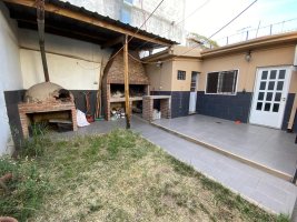 House for sale: 4 rooms with garden, Villa Martelli
