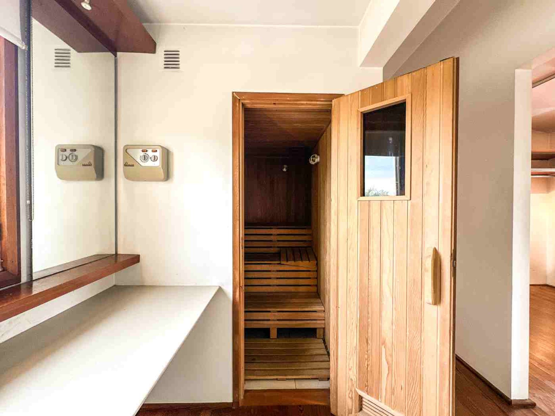 Alquiler Casa 5 Ambientes B. C. La Colina