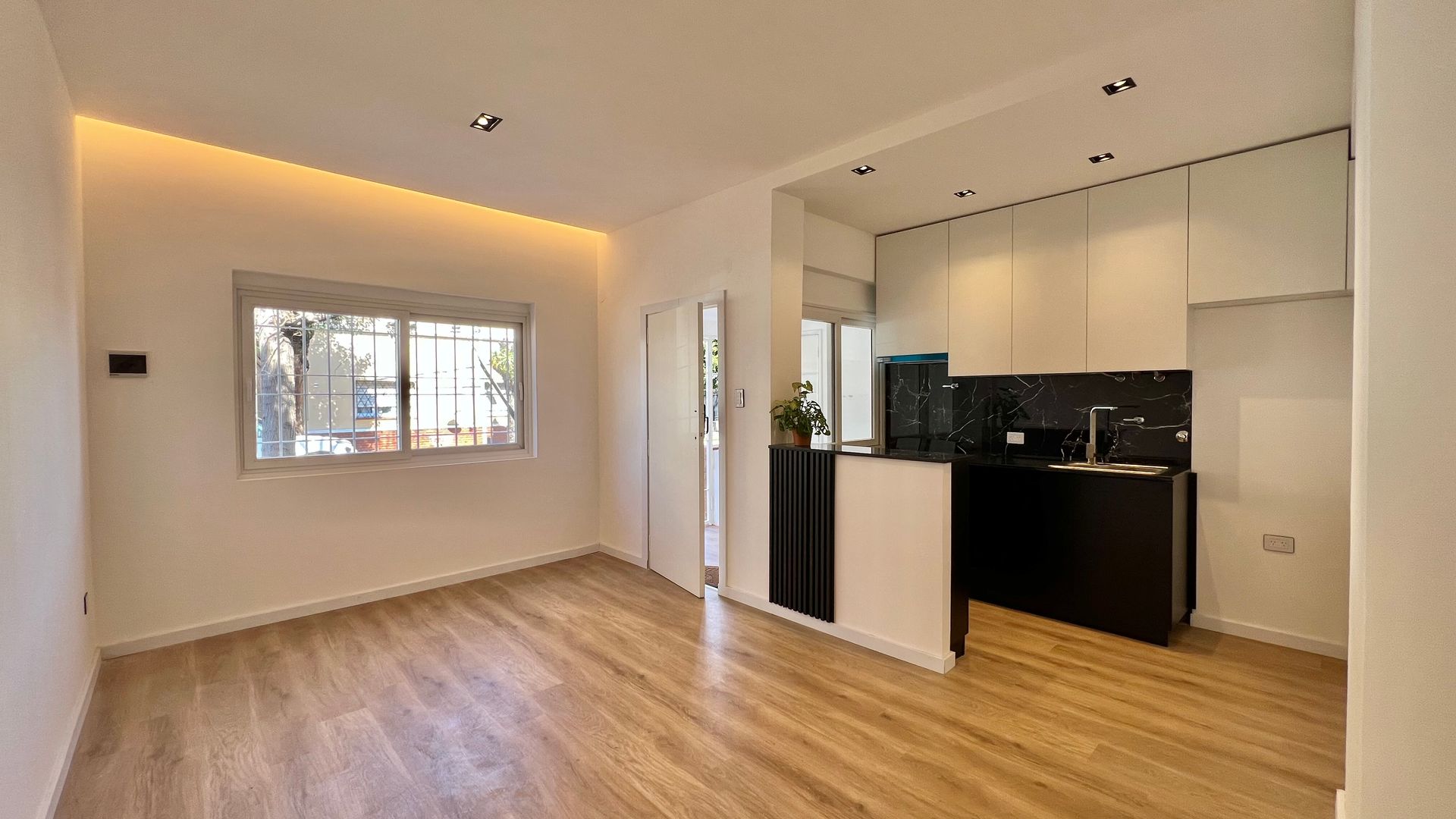 Sale Ph Remodeled in Florida with Patio and Terrace