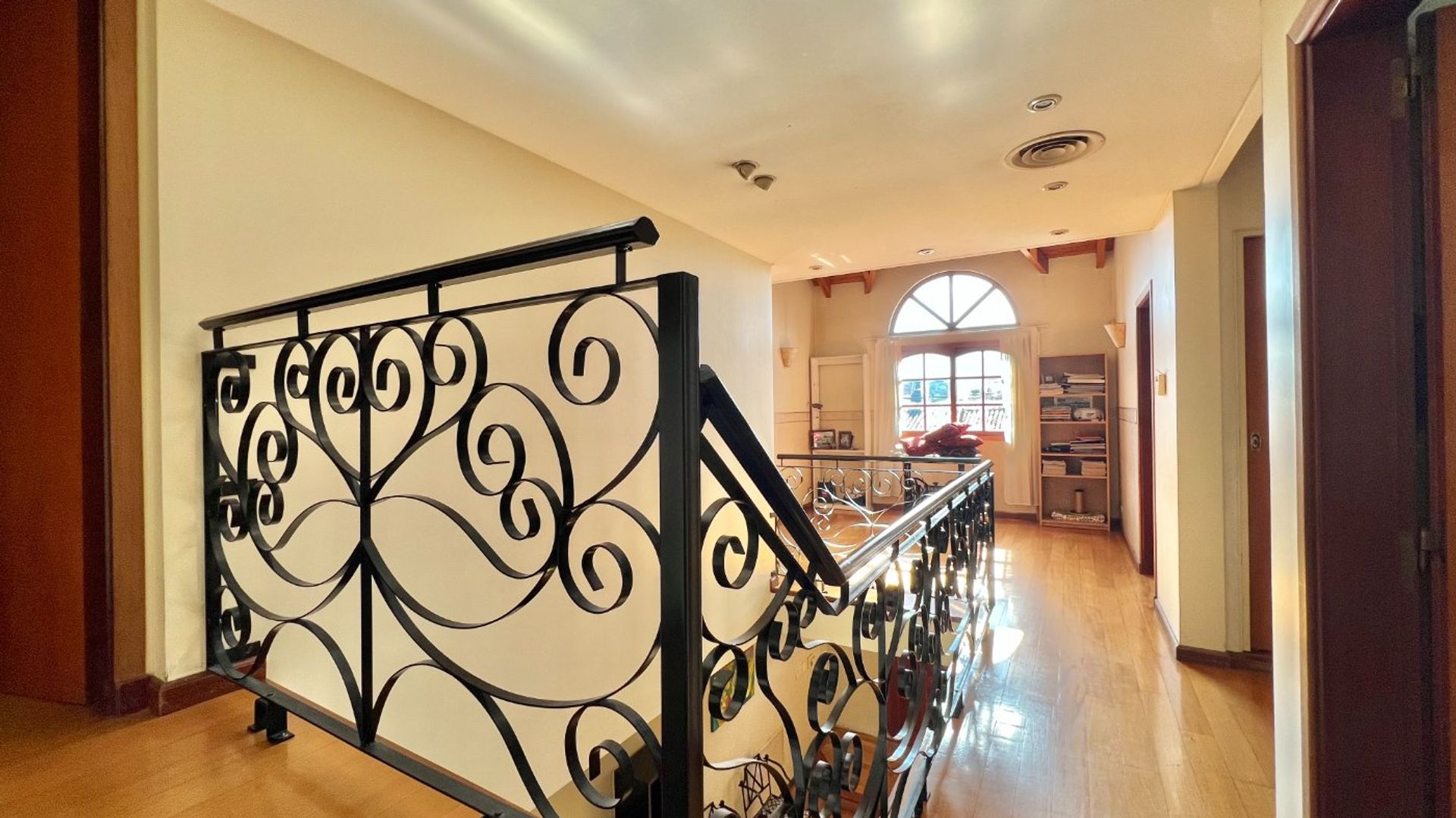Venta Casa 5 Amb - Jardin Cochera Casco De Pacheco