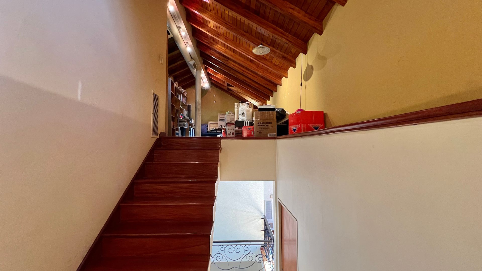 Venta Casa 5 Amb - Jardin Cochera Casco De Pacheco