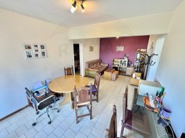 Sale: 4-room apartment in Martinez with garage