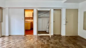 Studio for Sale with Balcony, Olivos