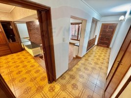 4-room chalet with garden, pool, and BBQ