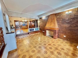 4-room chalet with garden, pool, and BBQ