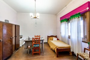 Venta Casa Tigre 4 Ambientes Con Jardin Y Quincho