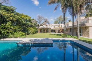 Venta Casa Acasusso La Mejor Cuadra A Modernizar