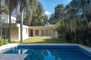 Venta Casa Acasusso La Mejor Cuadra A Modernizar