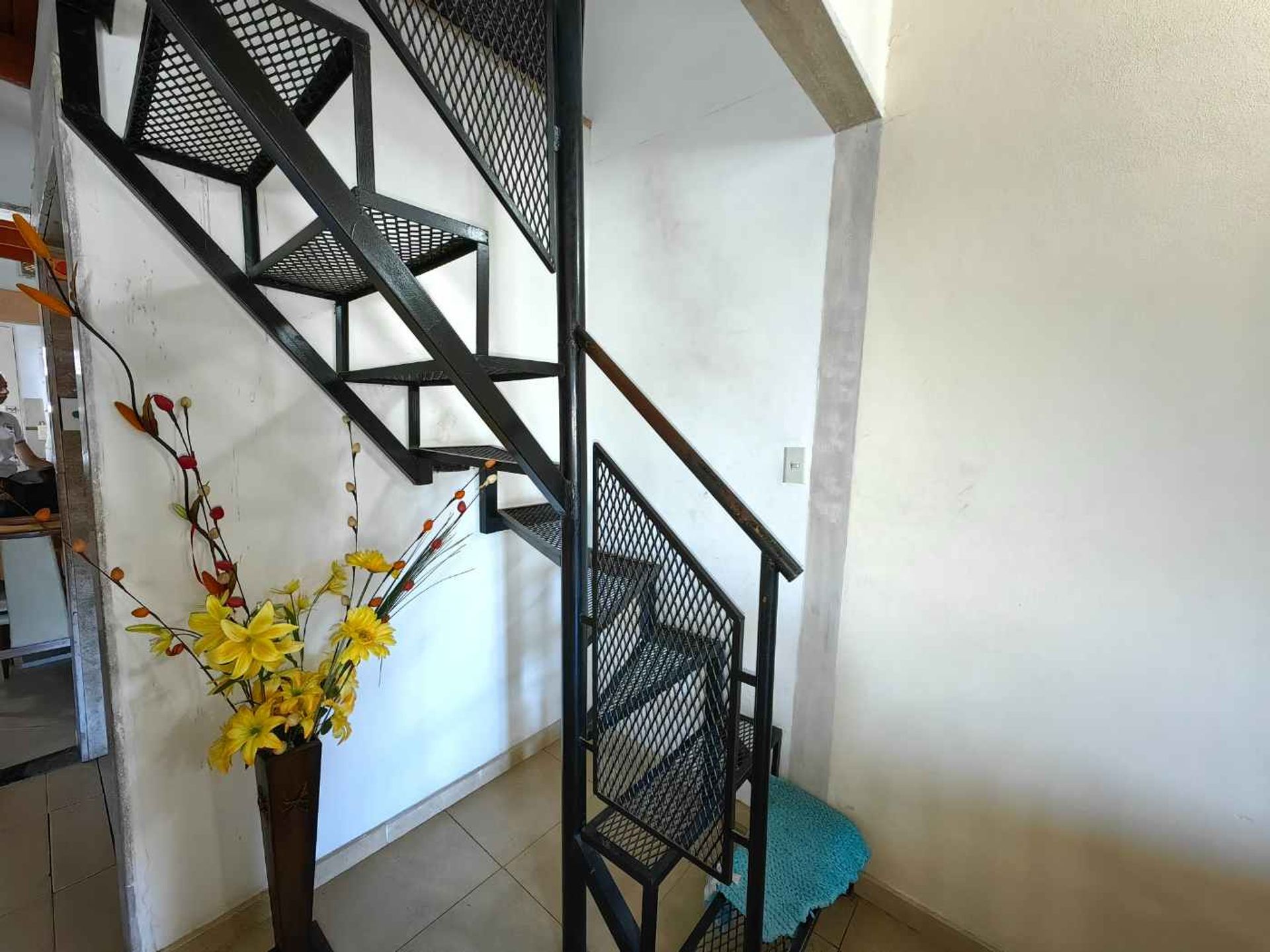 Departamento Cuatro Ambientes+Local Comercial Pb