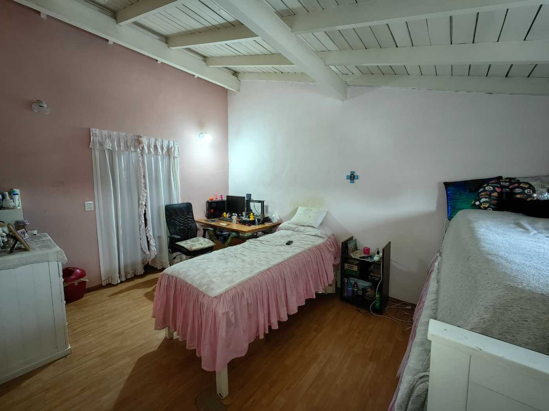 Departamento Cuatro Ambientes+Local Comercial Pb