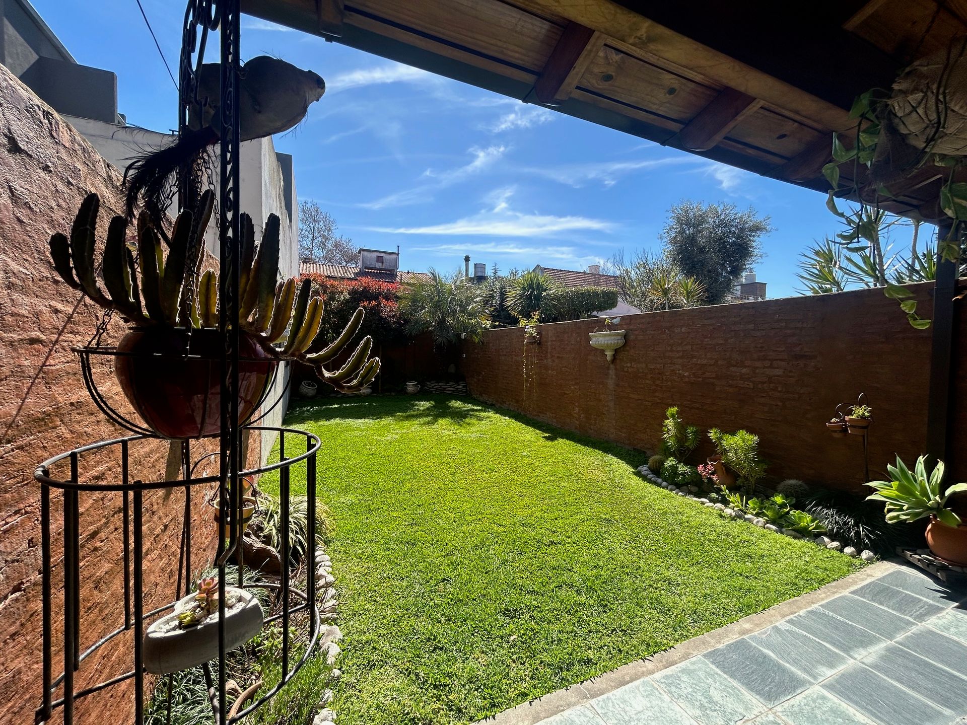 VENTA PH único Triplex jardin cochera Florida