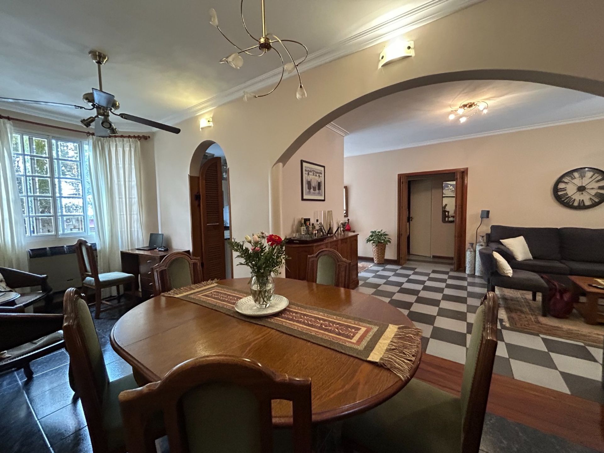 Venta amplia y acogedora Casa Bajo de San Isidro