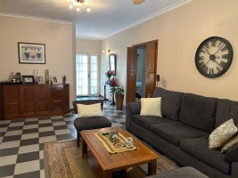 Spacious and cozy Casa Bajo de San Isidro for sale
