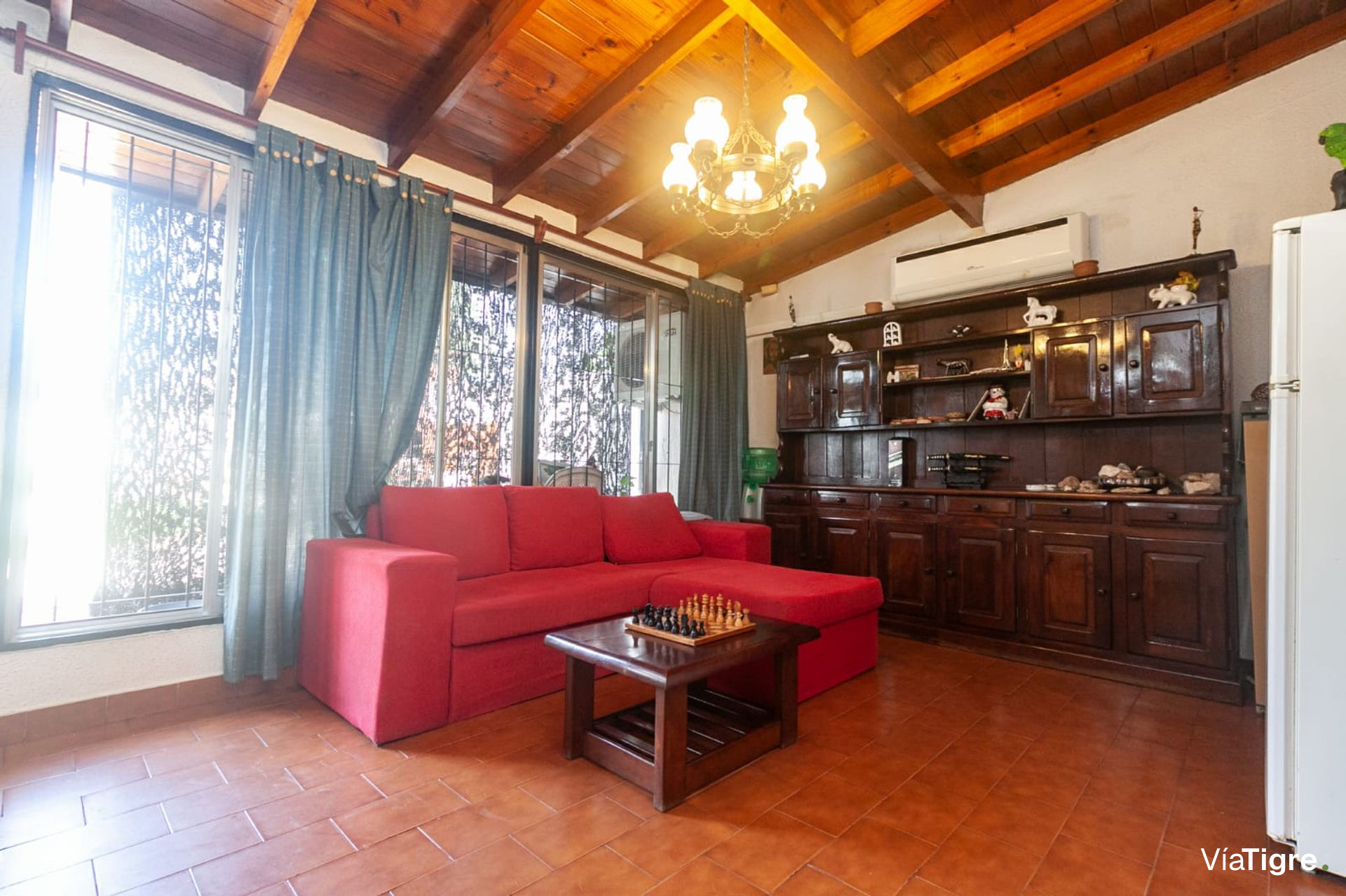 Venta Casa 4 Amb Con Pileta Y Garage