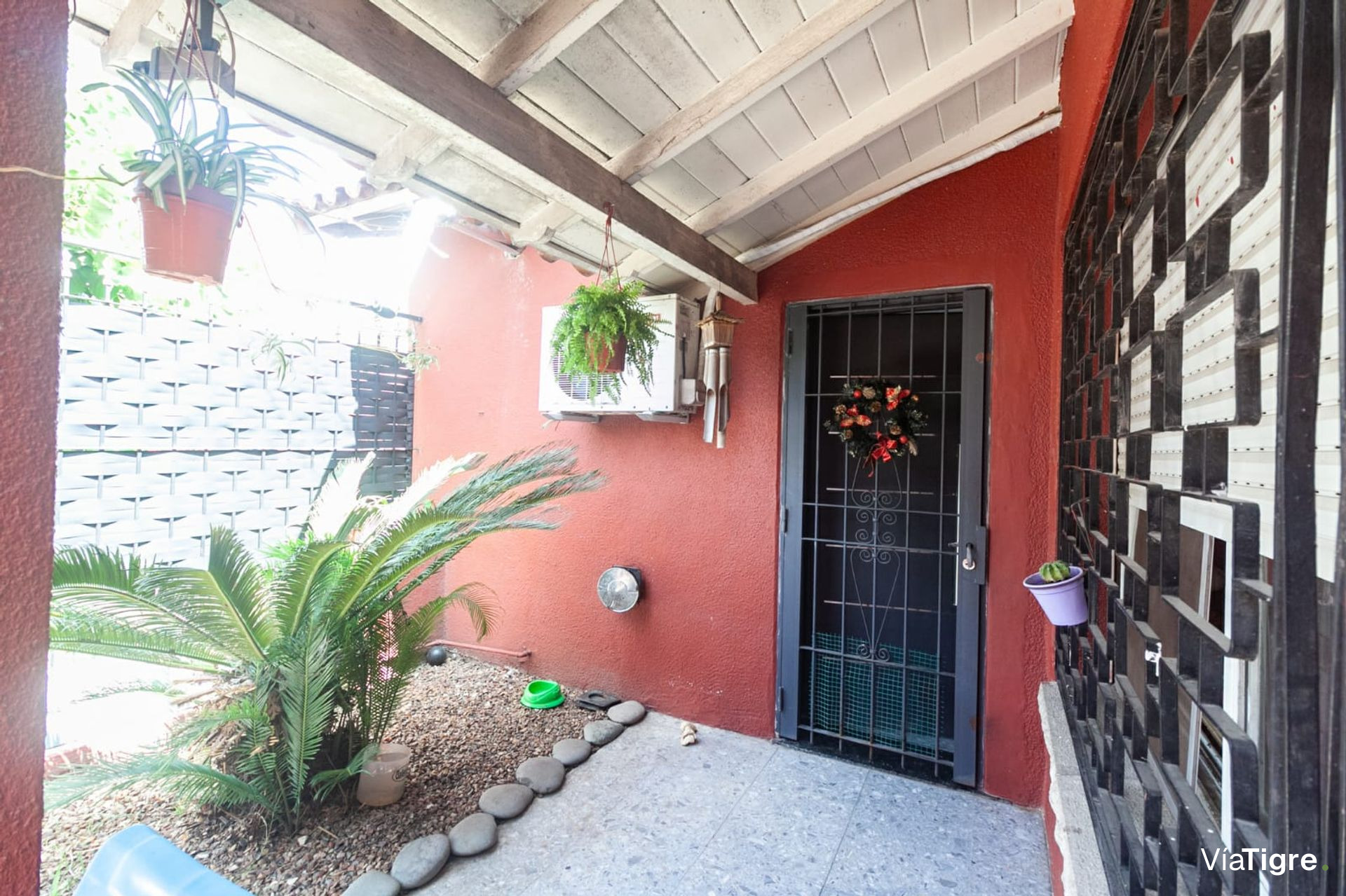 Venta Casa 4 Amb Con 2 Cochera, Jardin Y Pileta
