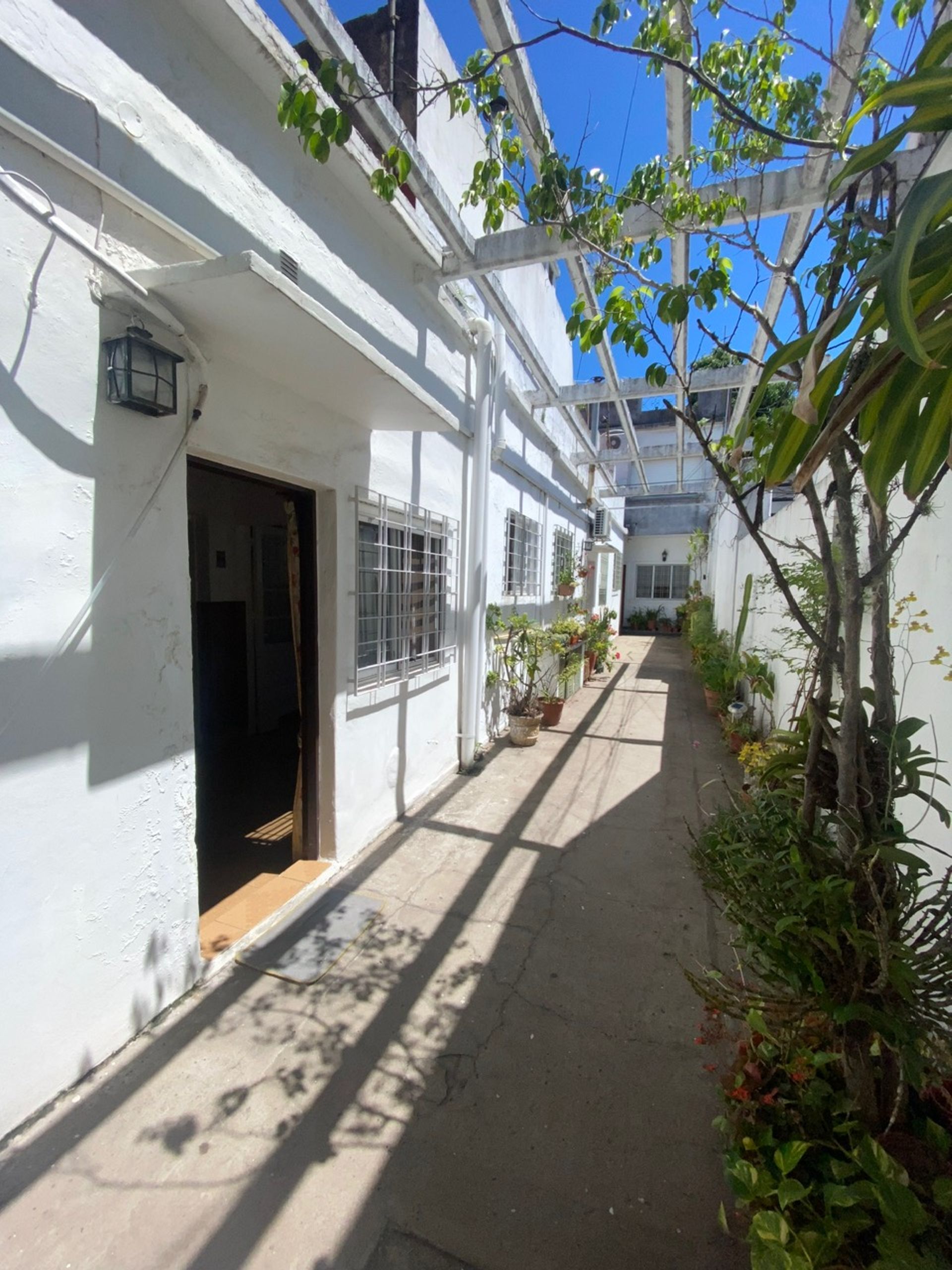Ph 3-Room Sale in Munro