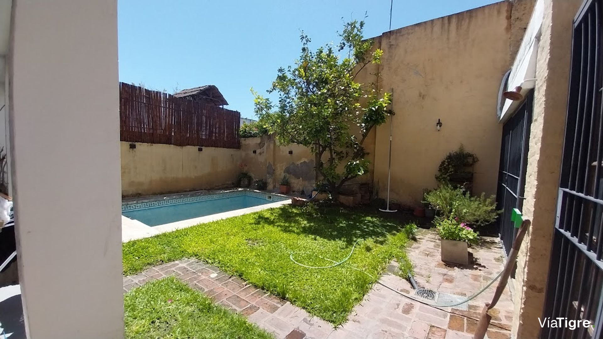 Venta Casa 4 Amb. Patio Parrilla Pileta Apto Cred.