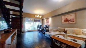 Venta Casa 4 Amb. Patio Parrilla Pileta Apto Cred.