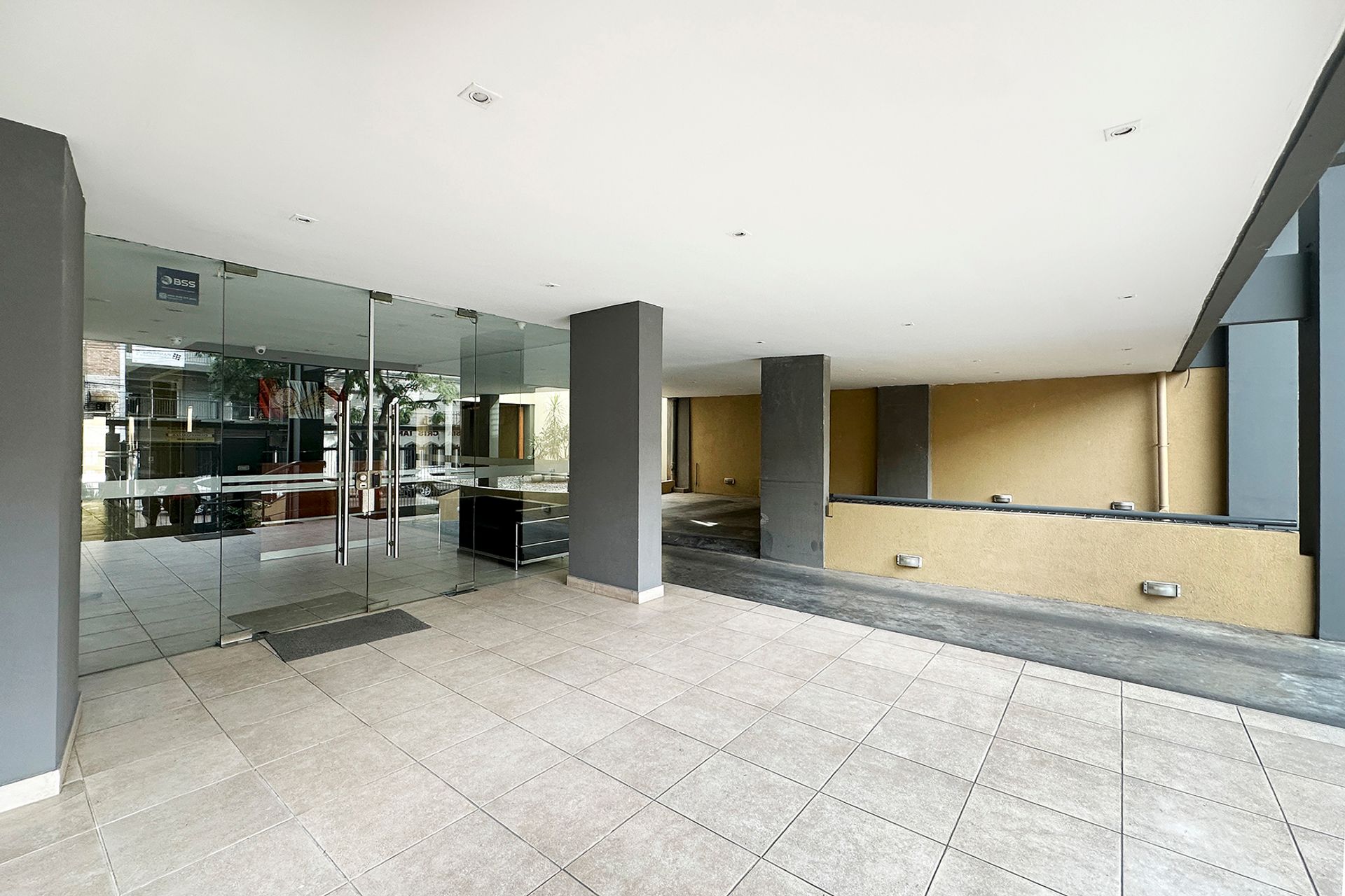 Venta Departamento Duplex 4 Amb C/Cochera Florida