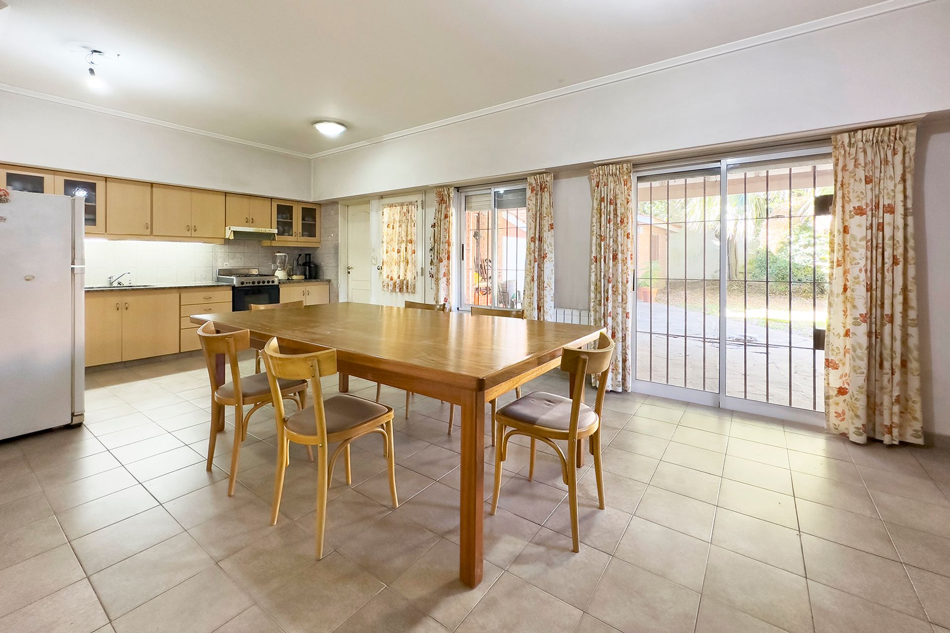Venta Casa Martinez-Luis Saenz Pena 2700-5Amb-