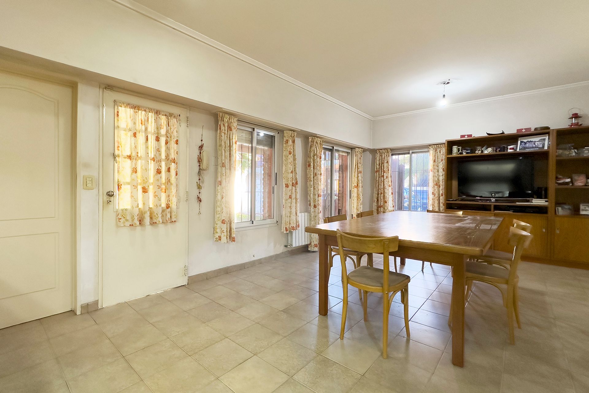 Venta Casa Martinez-Luis Saenz Pena 2700-5Amb-