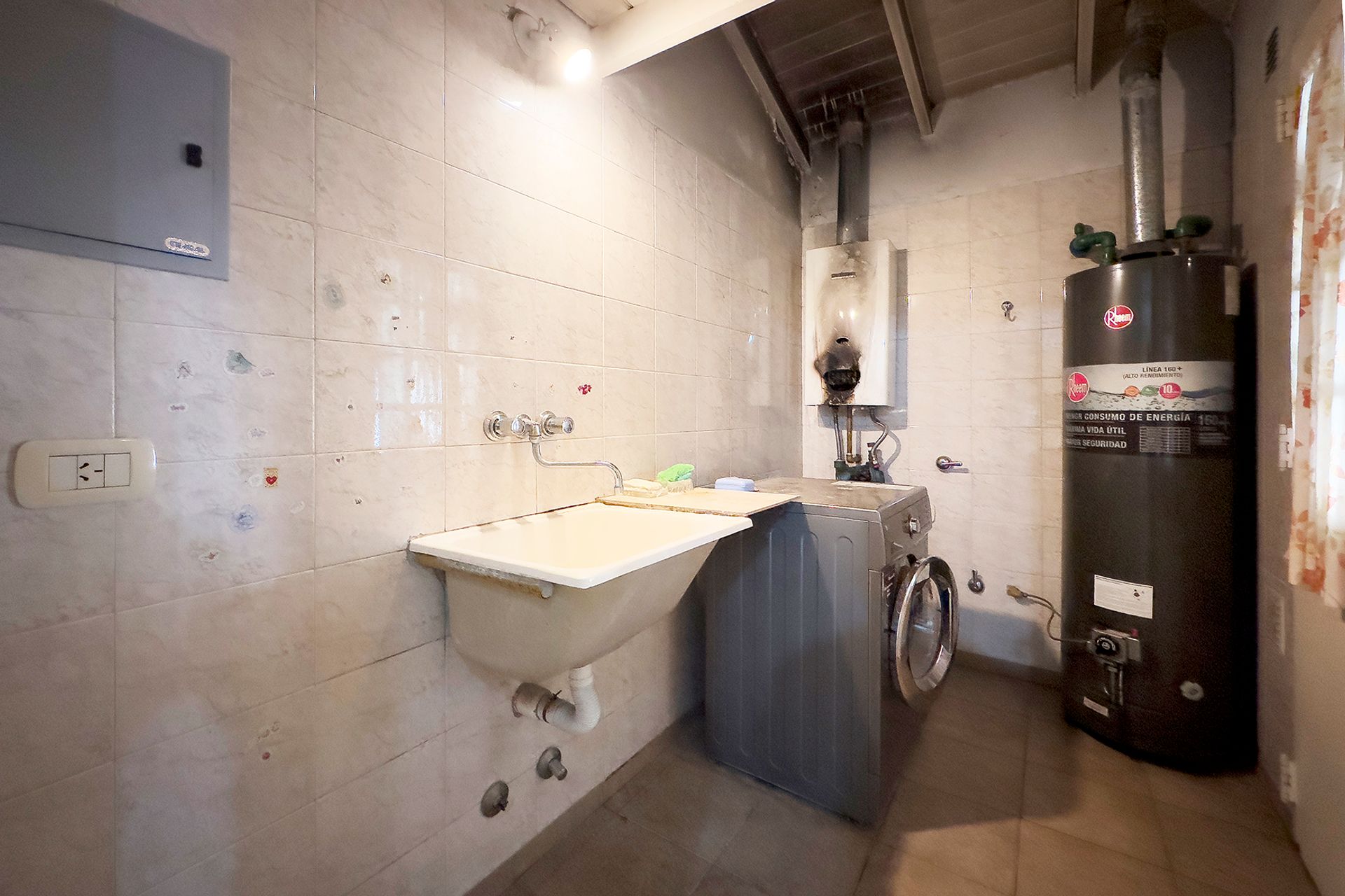 Venta Casa Martinez-Luis Saenz Pena 2700-5Amb-