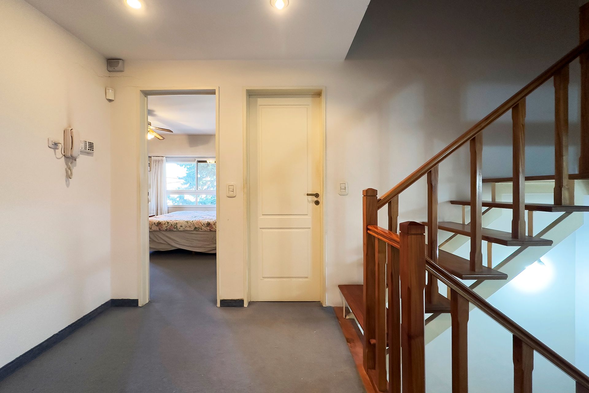 Venta Casa Martinez-Luis Saenz Pena 2700-5Amb-