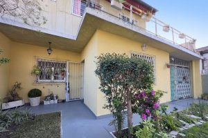 House for Sale – 6 Rooms – Boulogne