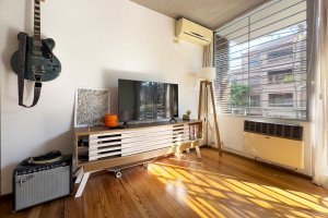 Sale - Apartment 2 Rooms with Carport and Balcony - San Isidro