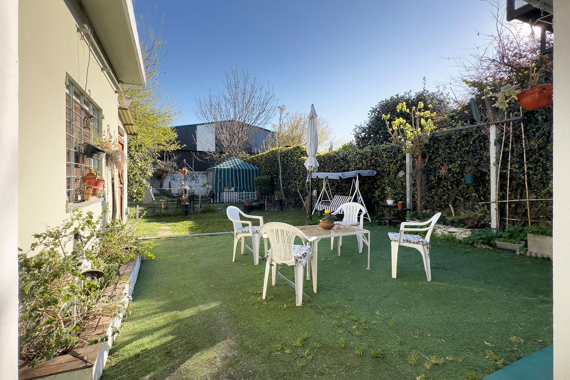Venta Casa 4 Amb c/Jardin – Boulogne