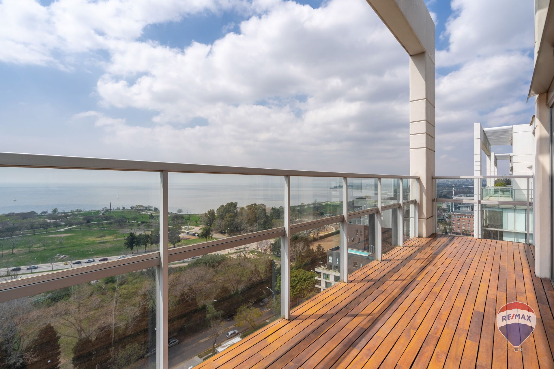 Penthouse 4 amb venta Torres Horizons V. Lopez